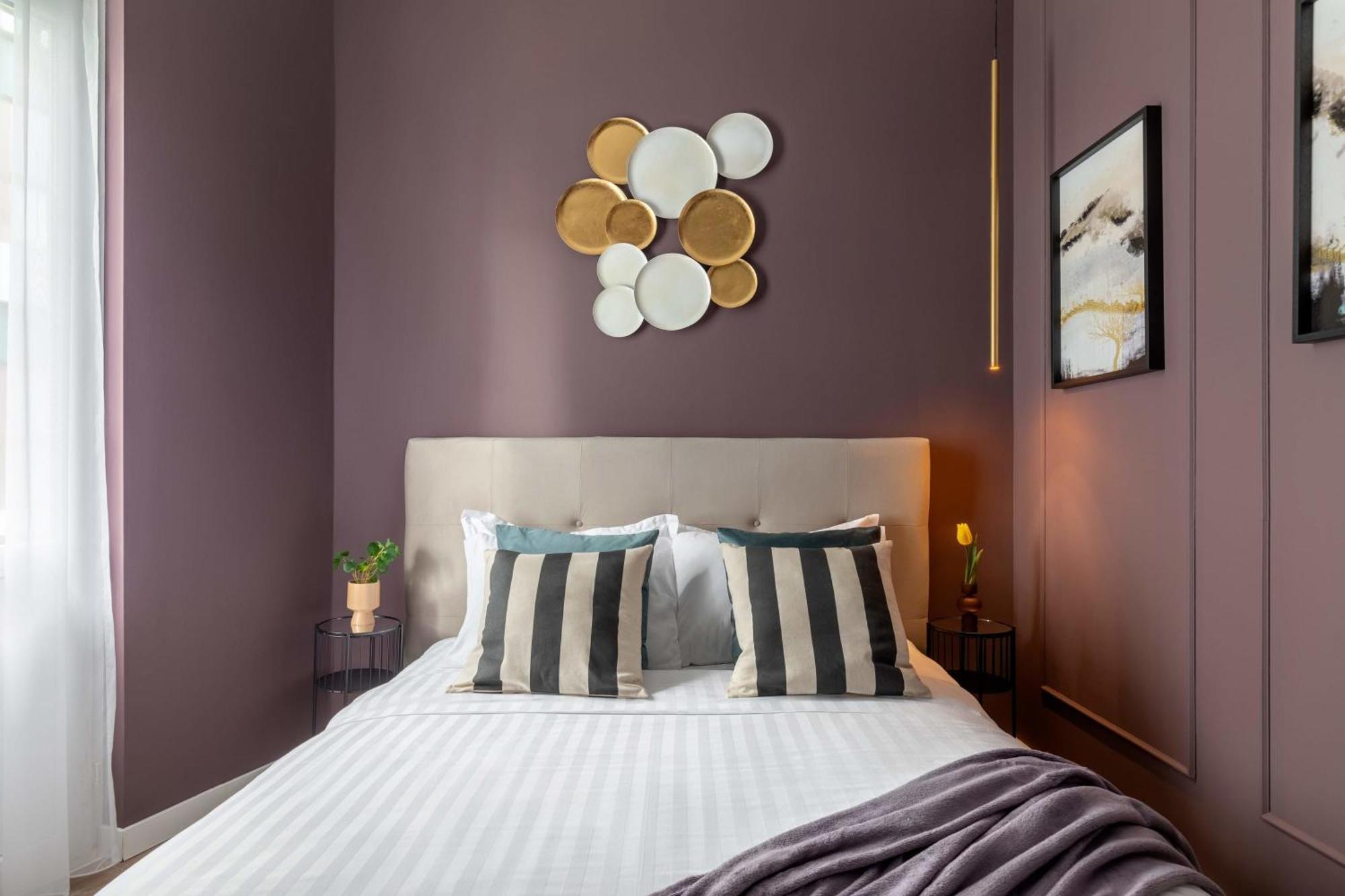 Gorgeous & Bright 2br - Steps From Old Town 公寓 布加勒斯特