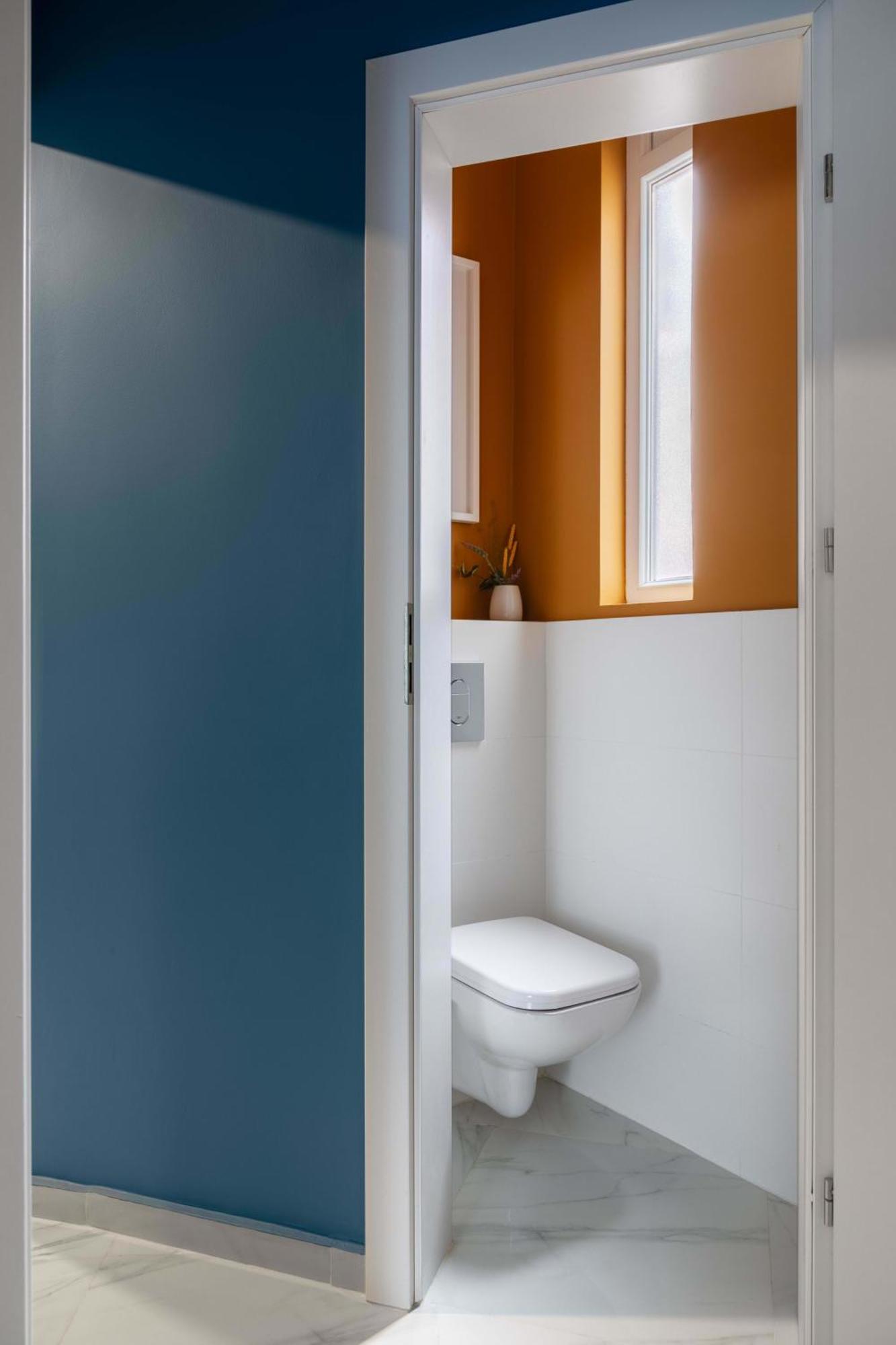 Gorgeous & Bright 2br - Steps From Old Town 公寓 *