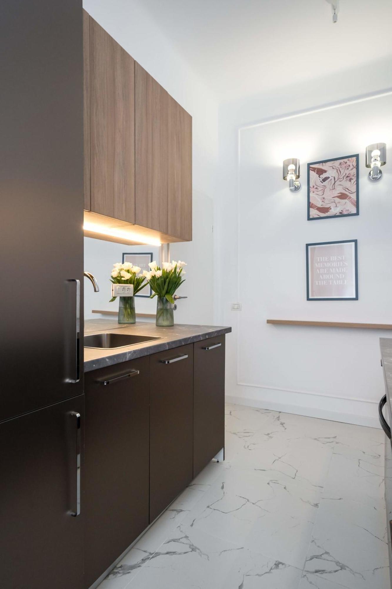公寓 Gorgeous & Bright 2br - Steps From Old Town 布加勒斯特